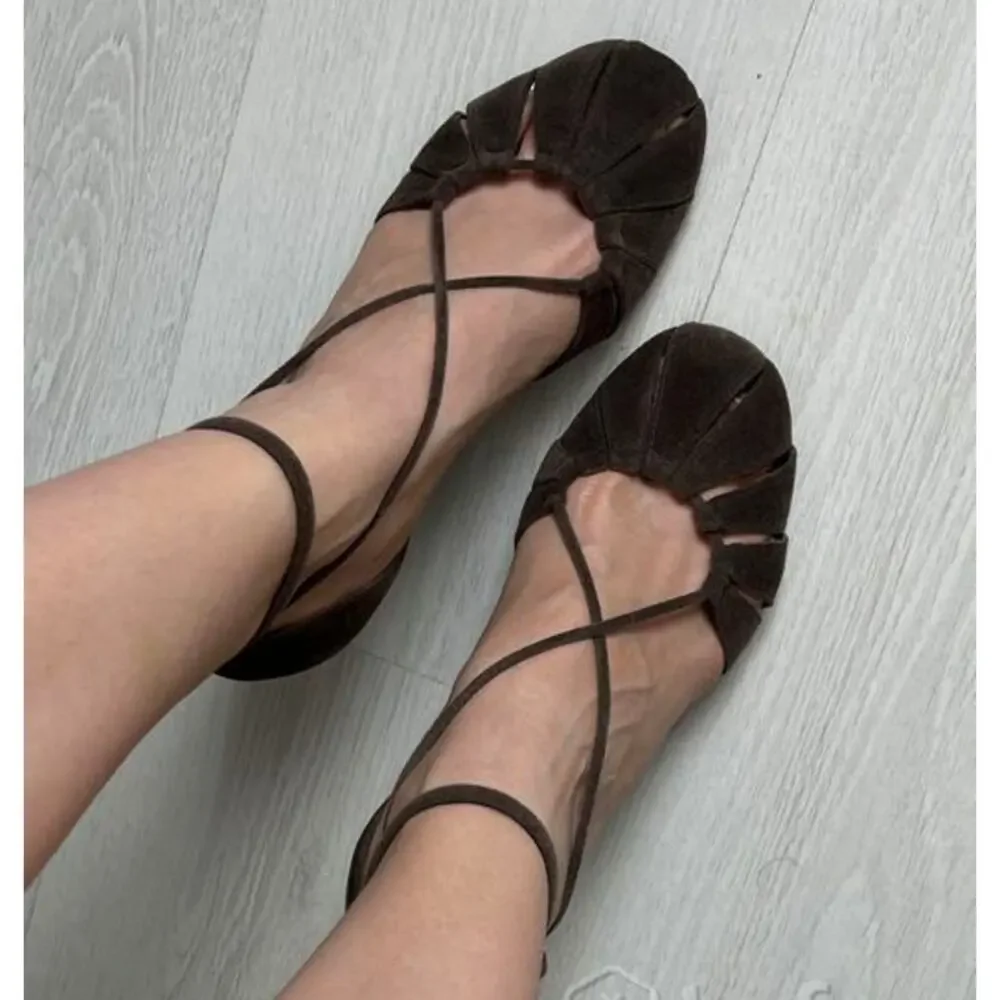 Zara NWT Brown Velvet Cross Strap Balletcore Heels 7.5